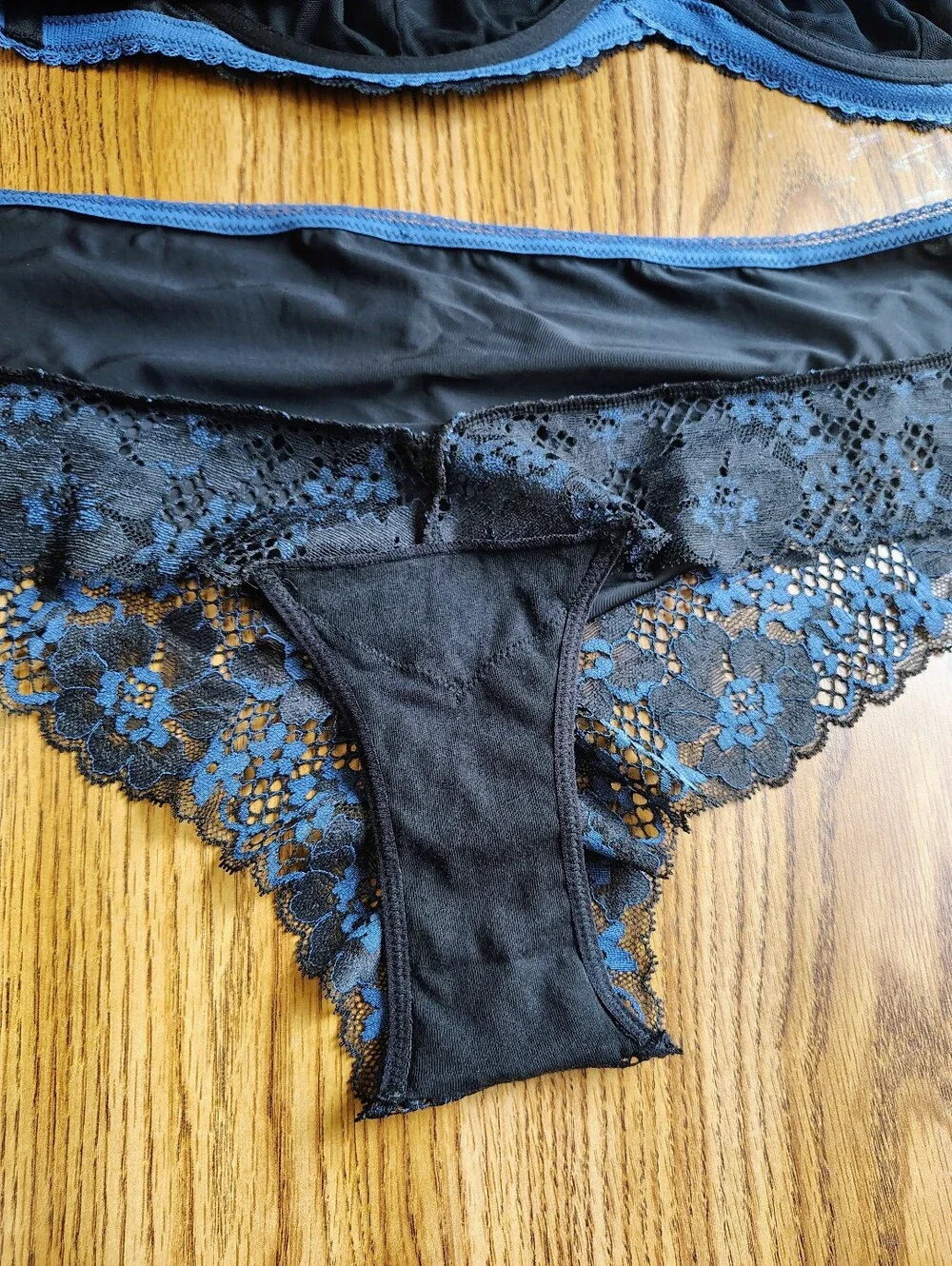 Adore Me Zita unlined breathable bra Lace Floral blue and black size 46DD - Picture 15 of 16